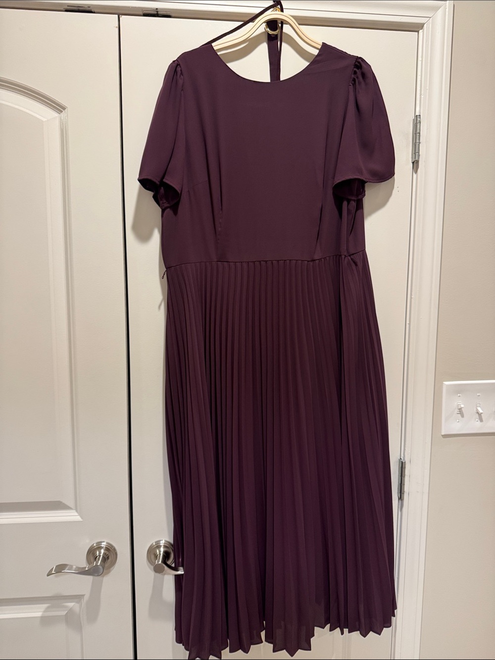 Ann Taylor Plum Pleated Midi Dress